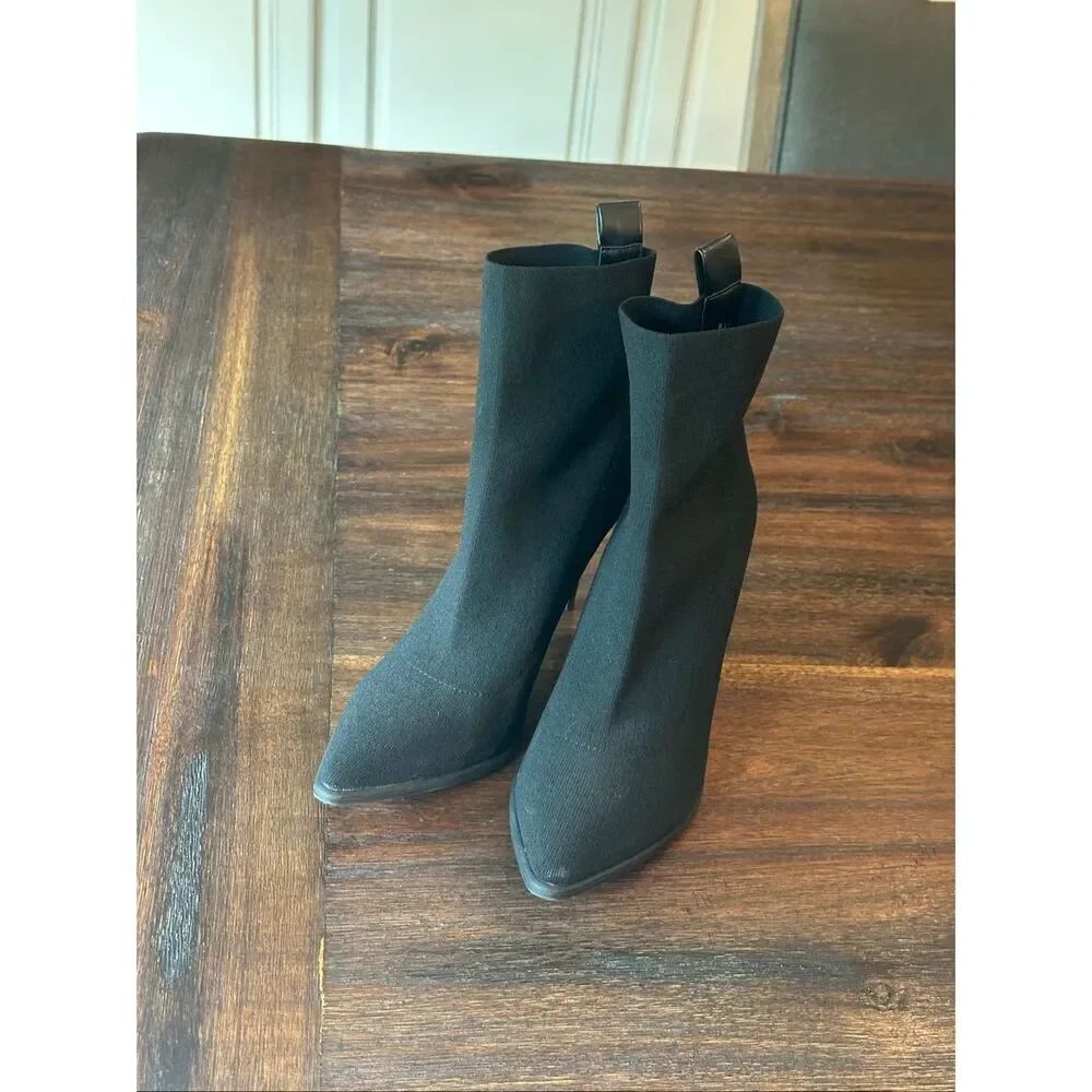 Steve Madden “Ender” sock bootie
